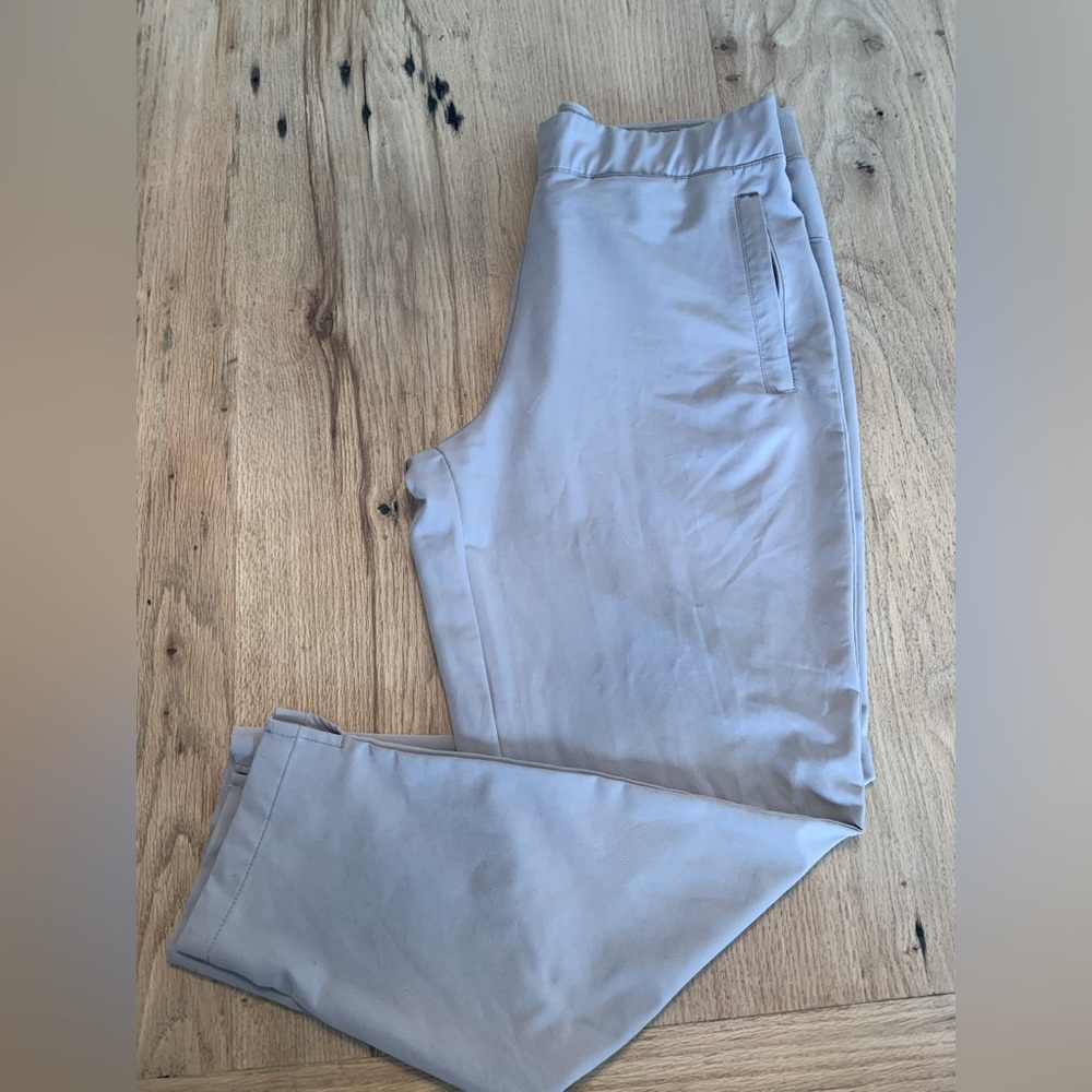 Calvin Kline Leisure Women’s Stretch Pants Size L Taupe